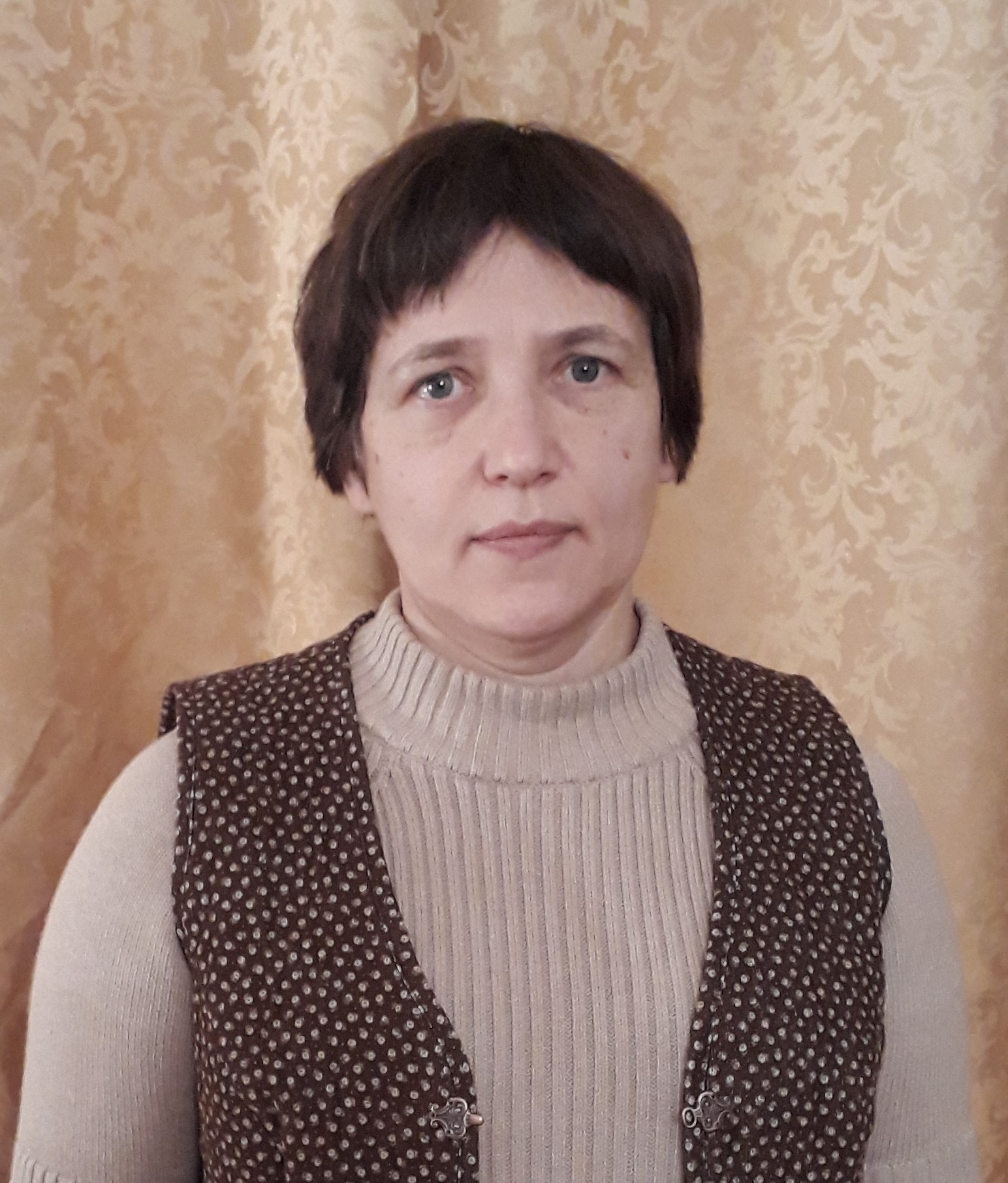 Топорова Анна Владимировна